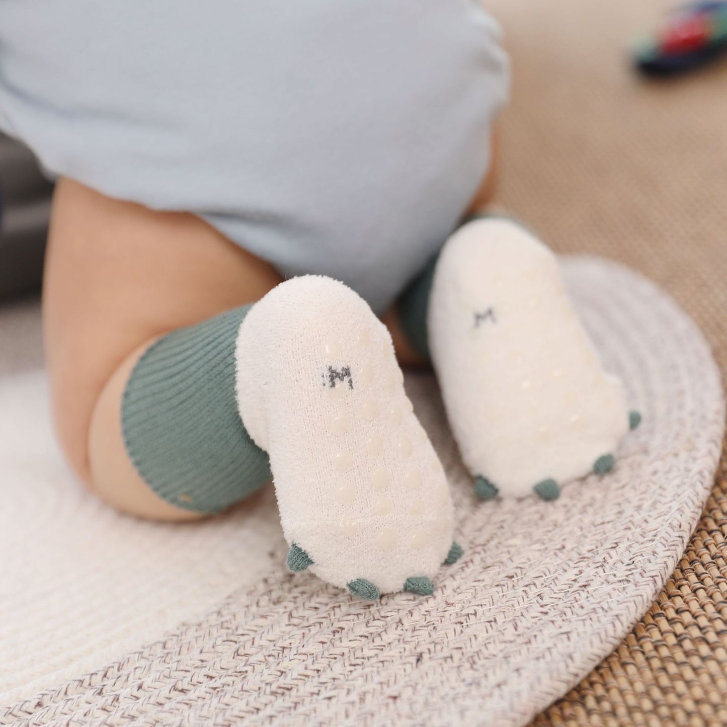 Chaussettes chaudes pour bébé