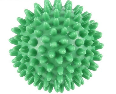 Balle de massage à épines dures tenant une main, balle d'entraînement tactile, balle de massage d'acupression en PVC, balle de yoga