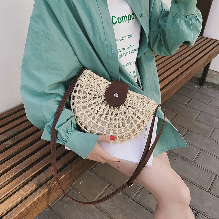 Sac à bandoulière en paille tendance