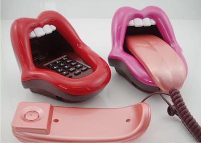 Téléphone sexy à lèvres rouges, téléphone à la mode avec grande bouche, téléphone rouge à lèvres, téléphone d'amour