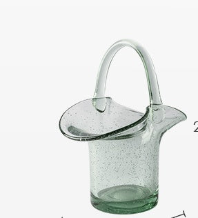 Sac transparent ornements simples arrangement floral hydroponique pour salon.