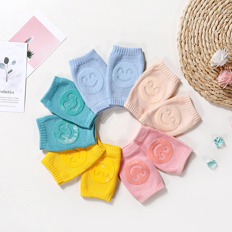 Chaussettes pour bébés d'été Terry avec genouillères