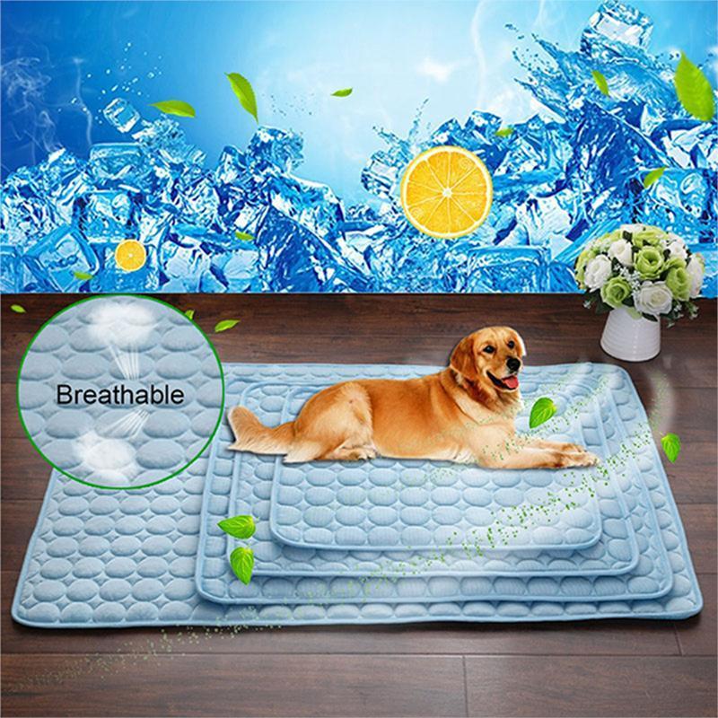Coussin de refroidissement en soie pour animaux de compagnie