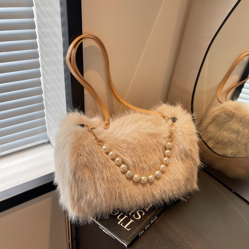 Mode d'automne et d'hiver Sacs à épaule Sac bandoulière en chaîne de perles Sac polyvalent pour le transport Sac en peluche pour femmes