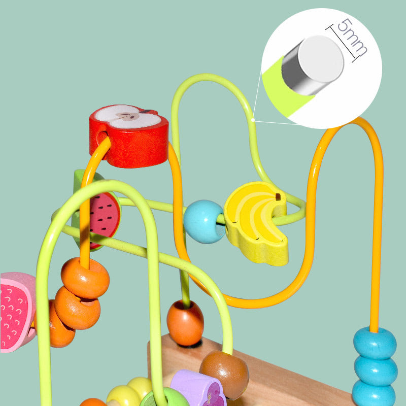 Intelligence des bébés et mouvement cérébral des enfants perles à enfiler.