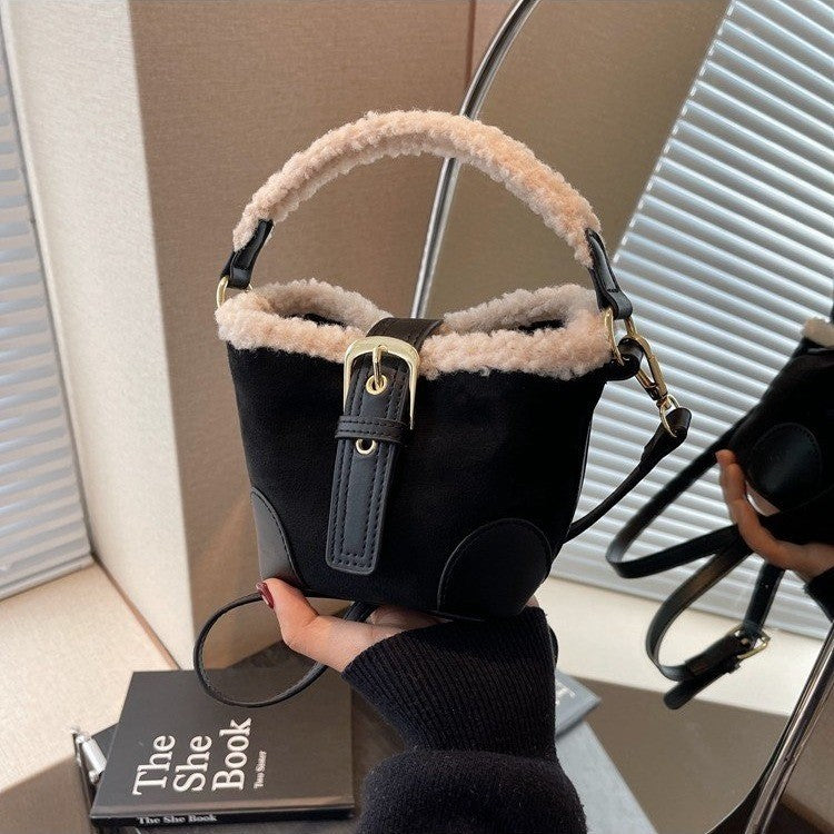Sacs à bandoulière pour femmes, sac à épaule, sac rétro décontracté en peluche, sacs polyvalents en peluche, sacs à main et sacs à main pour femmes.
