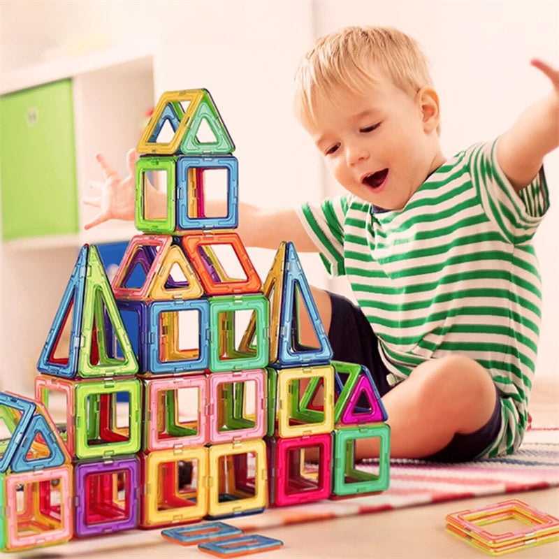 Blocs de construction magnétiques DIY Jouets magnétiques pour enfants Ensemble de construction pour designers Cadeaux pour enfants Jouets