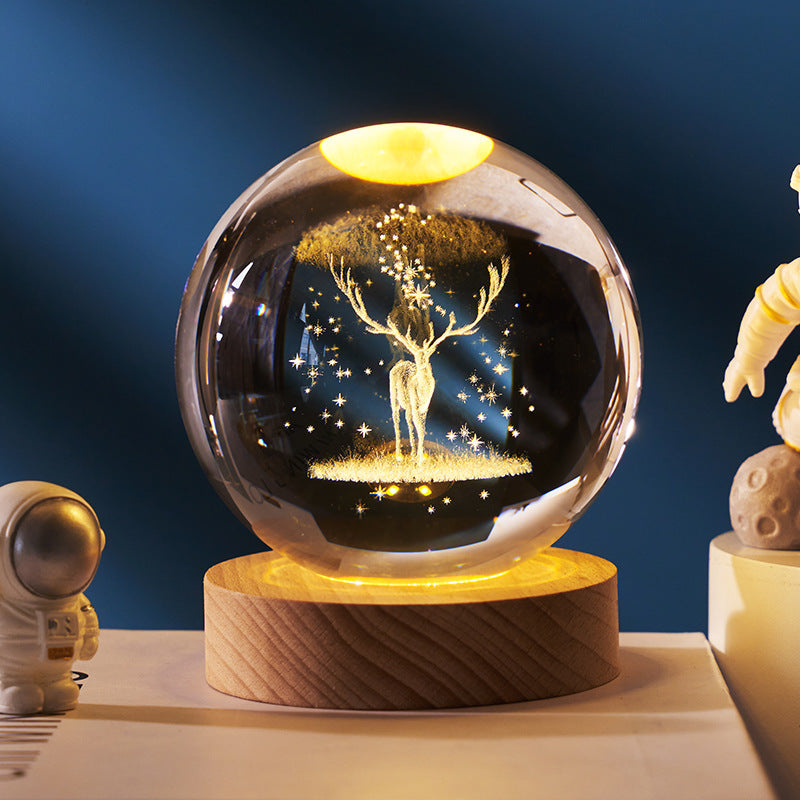 Ciel étoilé lumineux et planètes, lune, boule de cristal, petite lampe de nuit, projection d'ambiance, lumière, cadeau créatif, nouveau cadeau étrange.