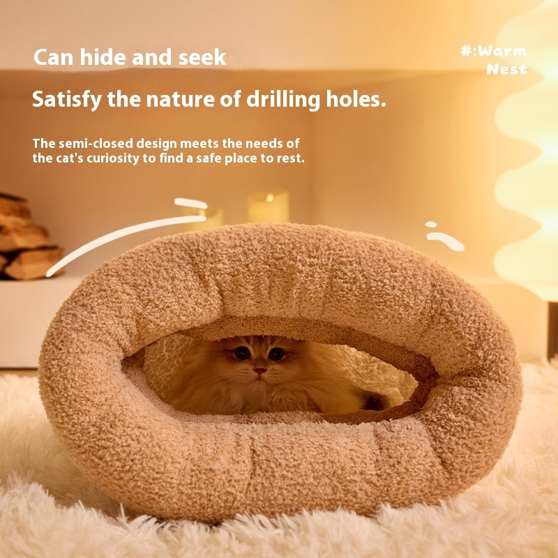 Sac de couchage pour animaux de compagnie d'hiver chaud et doux en peluche, nid semi-fermé pour chats, sac de couchage confortable pour la maison, accessoires pour lits de chats et de chiens.