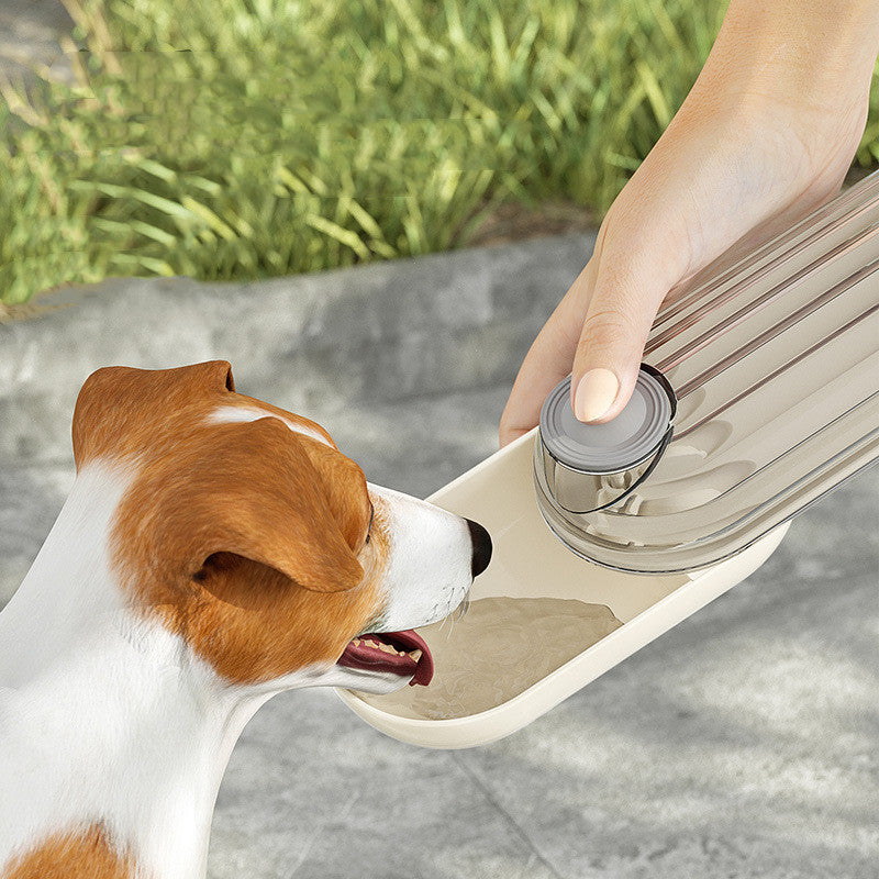 Gobelet d'eau pour animaux 2 en 1, design segmenté, vert, portable pour la promenade des chiens, fournitures d'alimentation pour chiens, accessoires pour animaux, distributeur d'eau pour chiens, produits pour animaux.