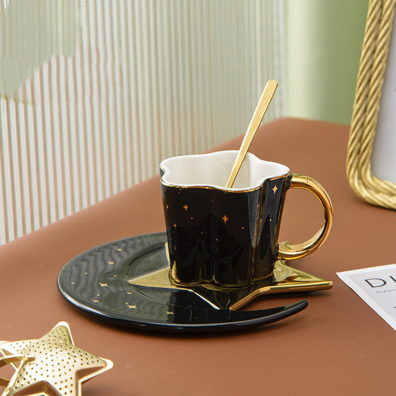 Tasse créative en céramique avec soucoupe en forme d'étoile et de lune