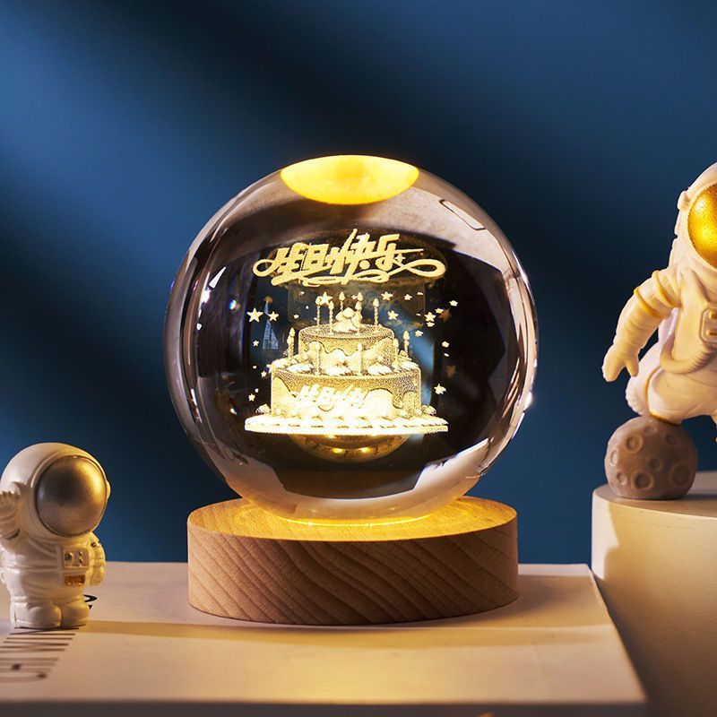 Ciel étoilé lumineux et planètes, lune, boule de cristal, petite lampe de nuit, projection d'ambiance, lumière, cadeau créatif, nouveau cadeau étrange.