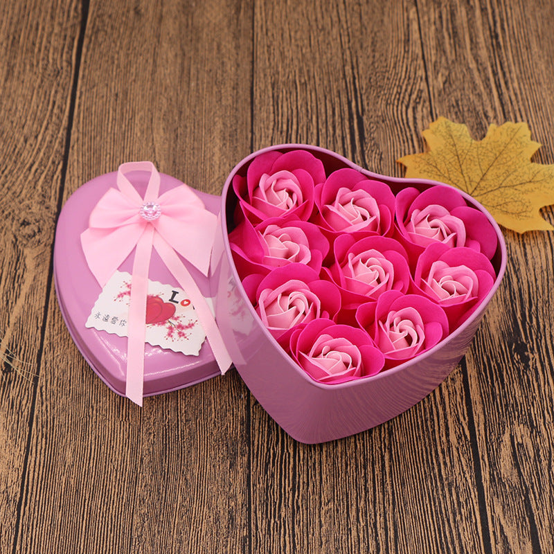 Coffret cadeau fleur de savon Cadeau Saint Valentin Fête des Mères Cadeaux créatifs Ours Fleur Rose Boîte en fer blanc en forme de cœur
