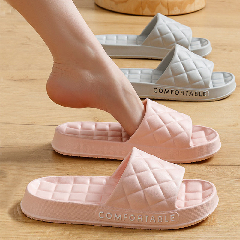 Pantoufles d'intérieur pour hommes avec motif à carreaux, semelles souples, silencieuses, pantoufles de bain pour femmes, chaussures de maison d'été