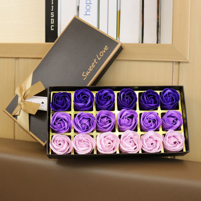 Coffret cadeau de roses pour la fête des mères Fleur de savon Fenêtre de rosace artificielle