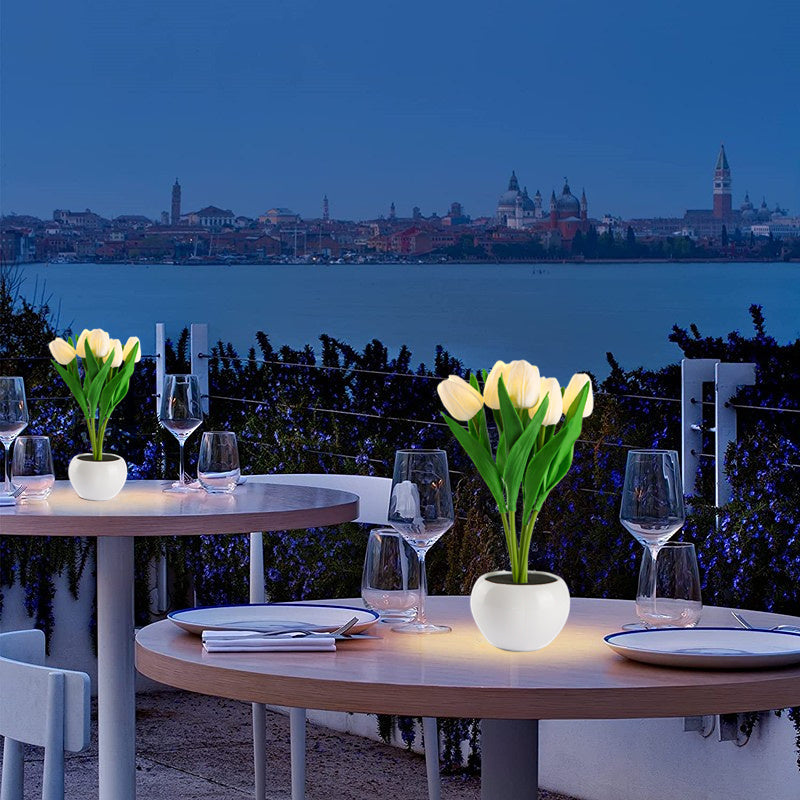 Lampe de table à lumière nocturne en forme de tulipe LED, plante artificielle en pot, décoration de paysage, cadeau pour la maison, la chambre à coucher et le salon.