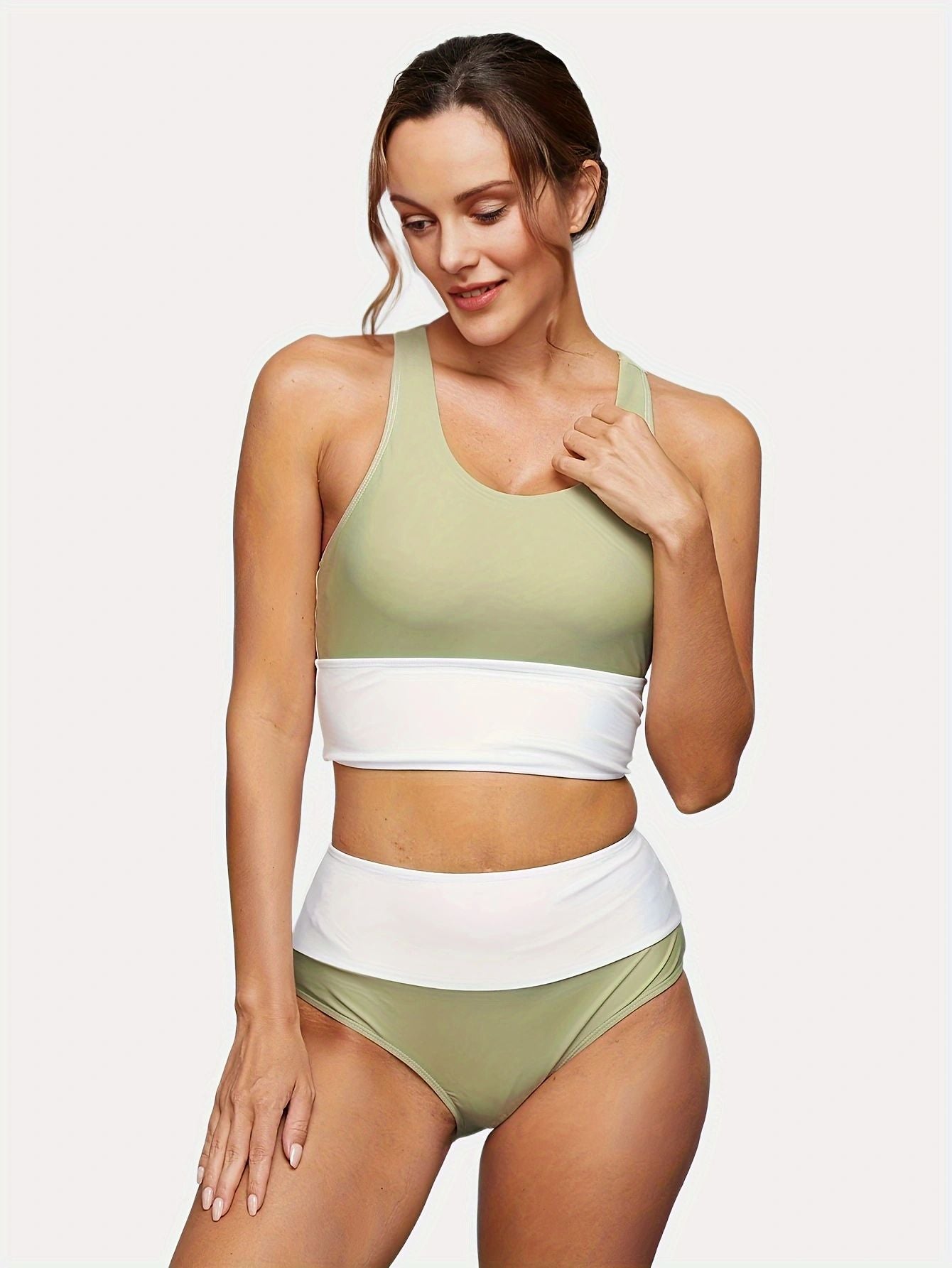 MAINT SWIPT SPART DE TAILLE PLUS DE MAINEMENT DE BIKINI IMPRESSIONNANTS