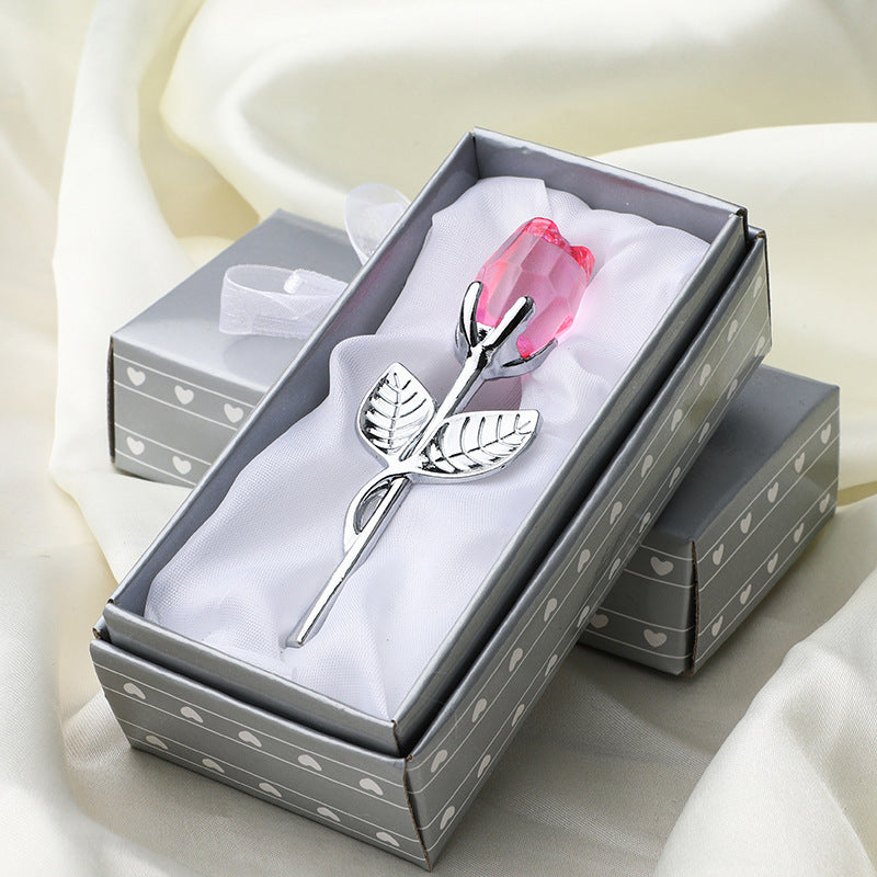 Nouvelles décorations de roses en cristal et métal pour la Saint-Valentin