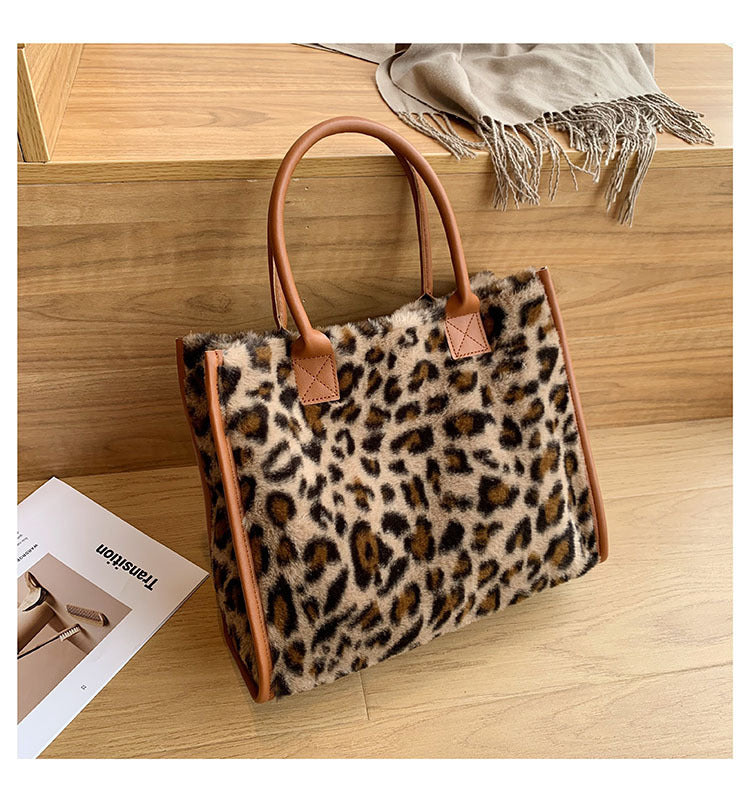 Sac à main de grande capacité de style coréen en peluche occidentale
