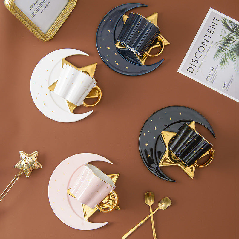 Tasse créative en céramique avec soucoupe en forme d'étoile et de lune