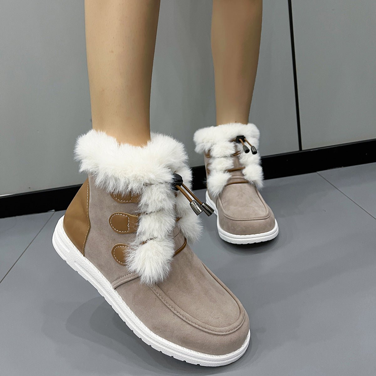 Bottes en suède de mode en polaire pour la neige, chaudes et douces, à bout rond, chaussures en coton polyvalentes, simples et courtes pour femmes. - KaoKao