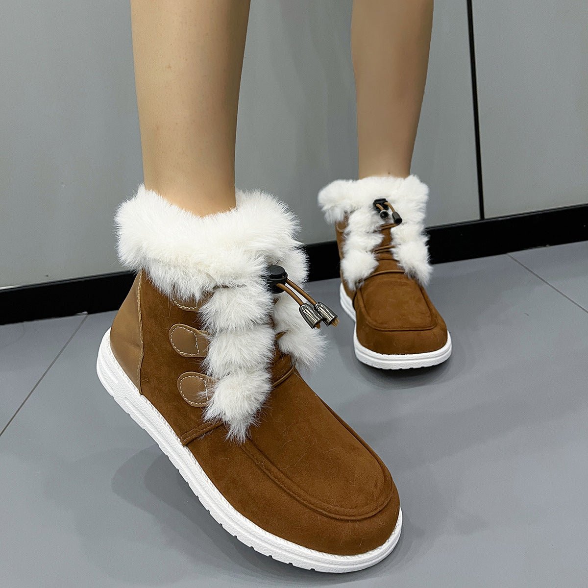 Bottes en suède de mode en polaire pour la neige, chaudes et douces, à bout rond, chaussures en coton polyvalentes, simples et courtes pour femmes. - KaoKao