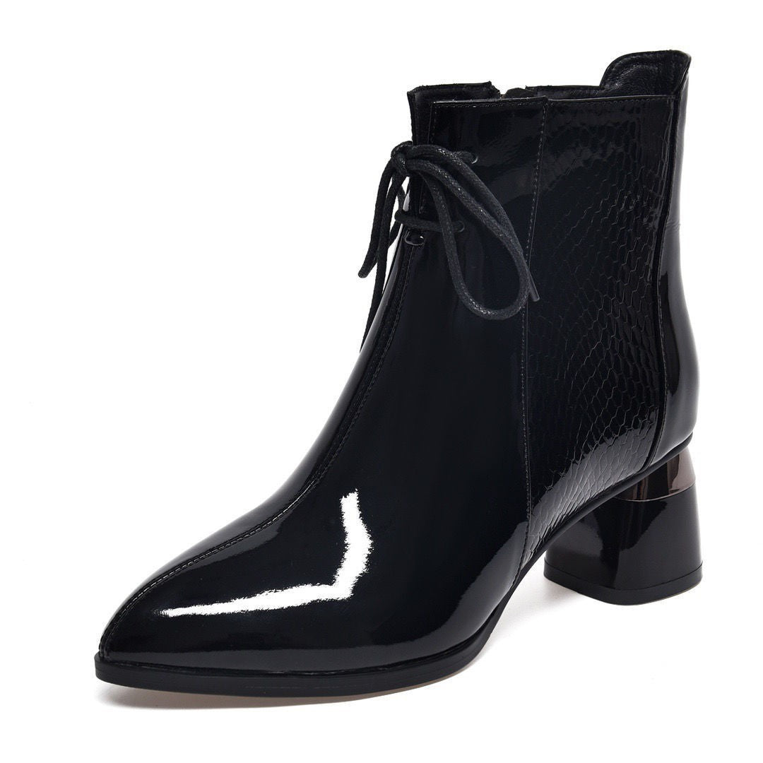 Bottes Martin élégantes à talon moyen, bout pointu et talon épais en cuir verni pour femmes - KaoKao