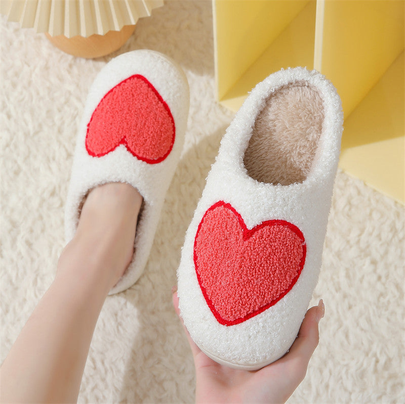 Chaussons pour femmes en peluche tendance pour la Saint-Valentin