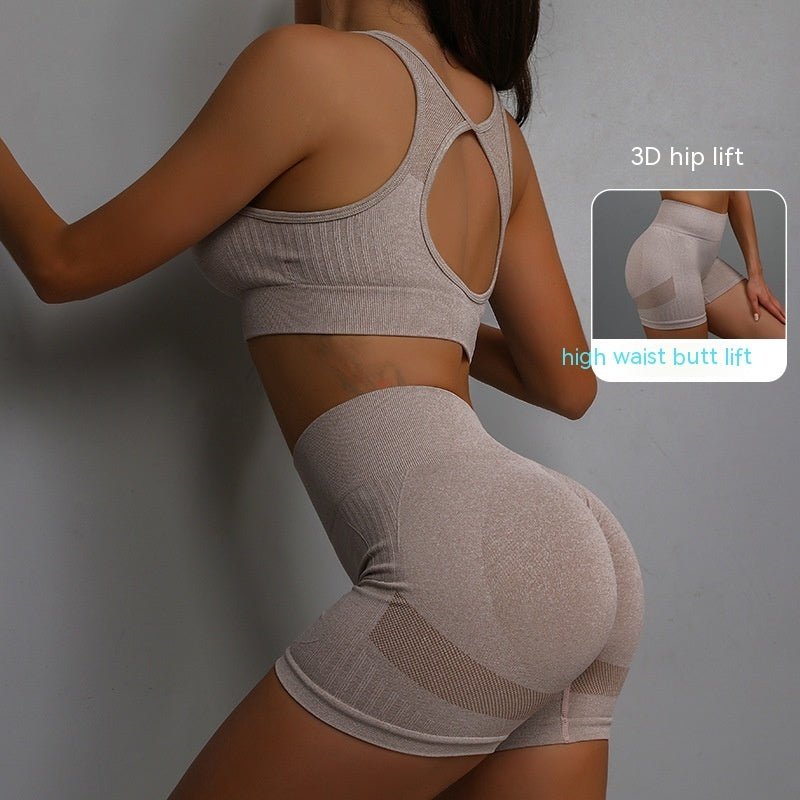 Ensemble de sport 2 pièces pour femme, short respirant rehaussant les hanches et soutien - gorge ajouré dans le dos. - KaoKao