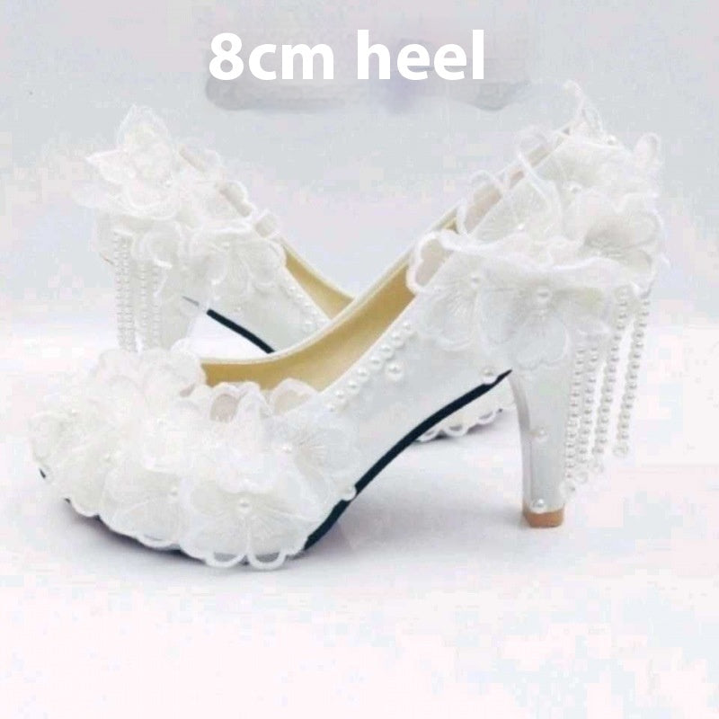 Chaussures à talons hauts en dentelle, style coréen, avec des fleurs, des strass et des franges pour mariée.