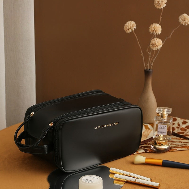 Trousse de maquillage à trois couches à double fermeture éclair en forme de U, trousse de maquillage tendance de grande capacité, sac de rangement portable en cuir PU pour produits de soins de la peau