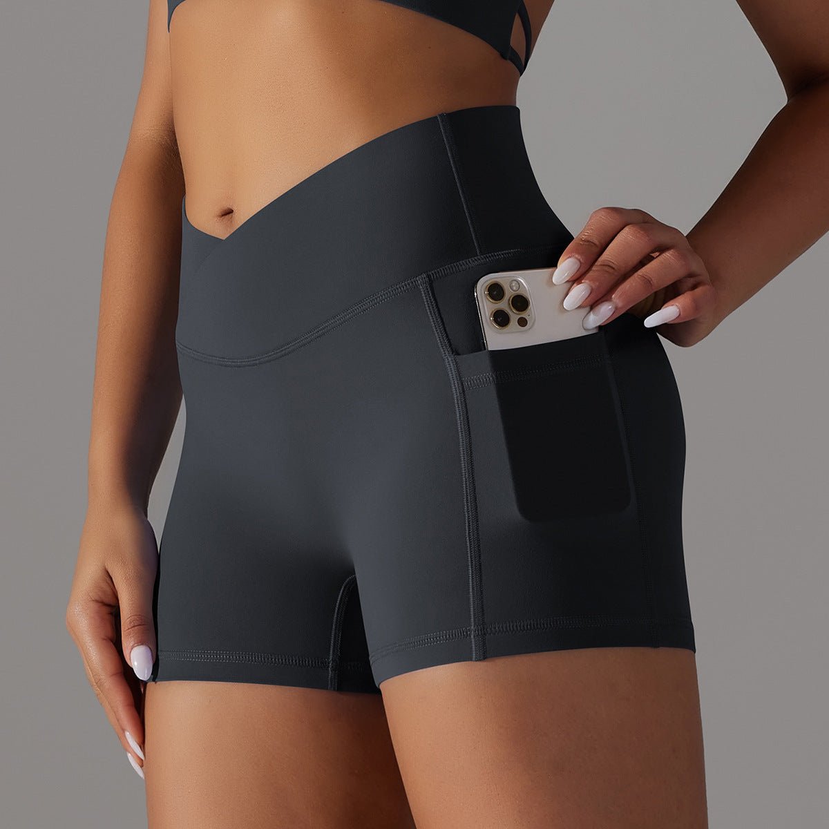 Short de yoga avec poche pour téléphone, pantalon de sport et de fitness pour femmes - KaoKao