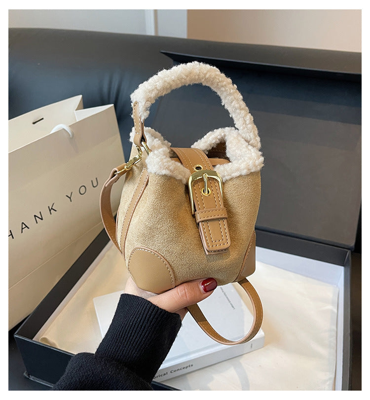 Sacs à bandoulière pour femmes, sac à épaule, sac rétro décontracté en peluche, sacs polyvalents en peluche, sacs à main et sacs à main pour femmes.
