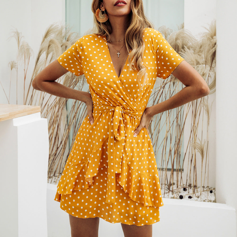 Robe sexy à col en V croisé et taille nouée avec corde