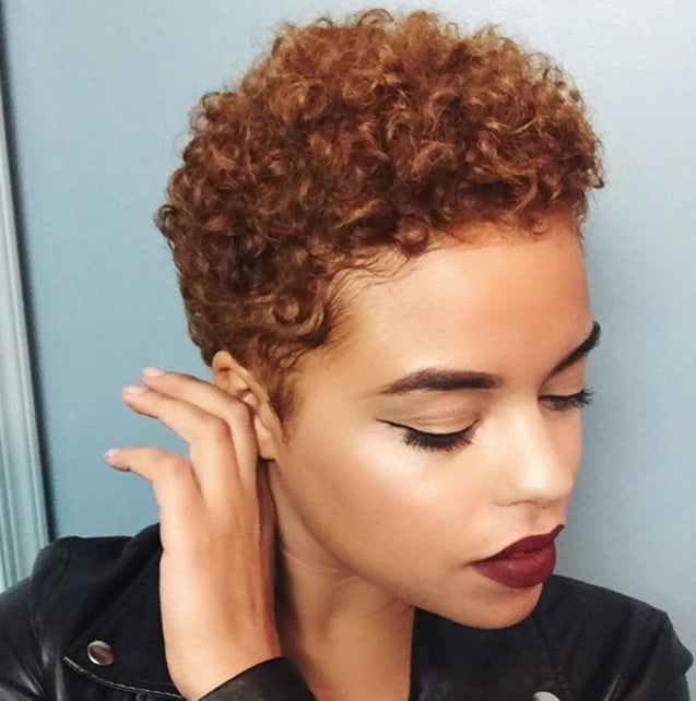 Tendance mode cheveux courts bouclés africains petites perruques bouclées pour femmes coiffures couleur naturelle vrais cheveux coiffures