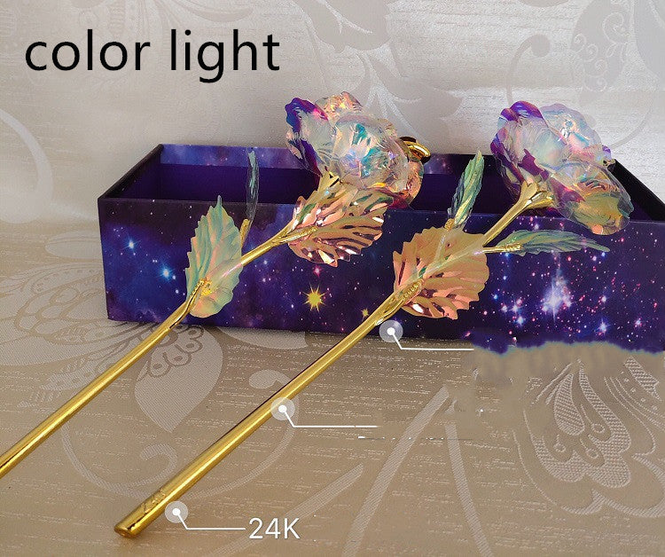 Ensemble de fleurs roses en or 24 carats de couleur lumineuse