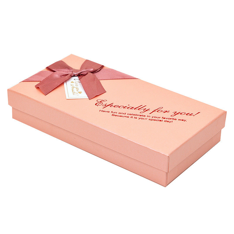 Coffret cadeau de 12 fleurs de savon en forme de rose Coffret cadeau de 12 fleurs de savon en forme de rose