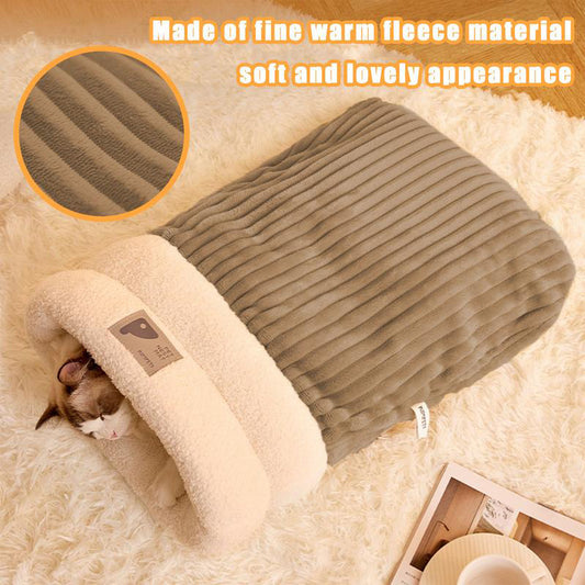 Sac de couchage pour animaux de compagnie d'hiver chaud et doux en peluche, nid semi-fermé pour chats, sac de couchage confortable pour la maison, accessoires pour lits de chats et de chiens.