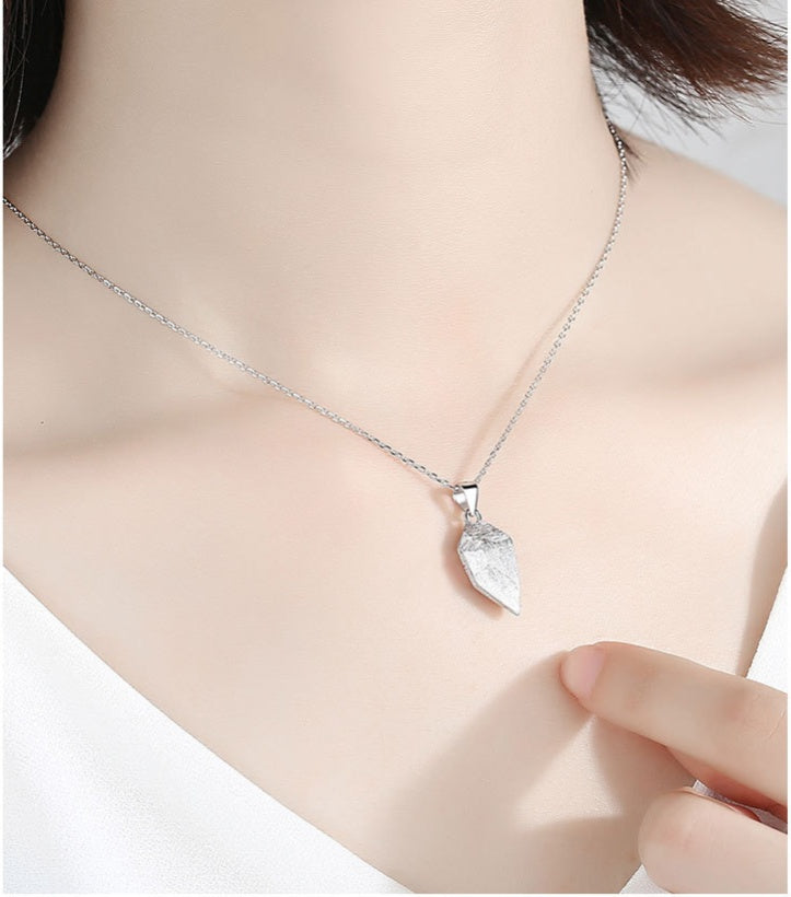 Collier Magnétique Créatif Cœur Amoureux Brisé pour Hommes et Femmes