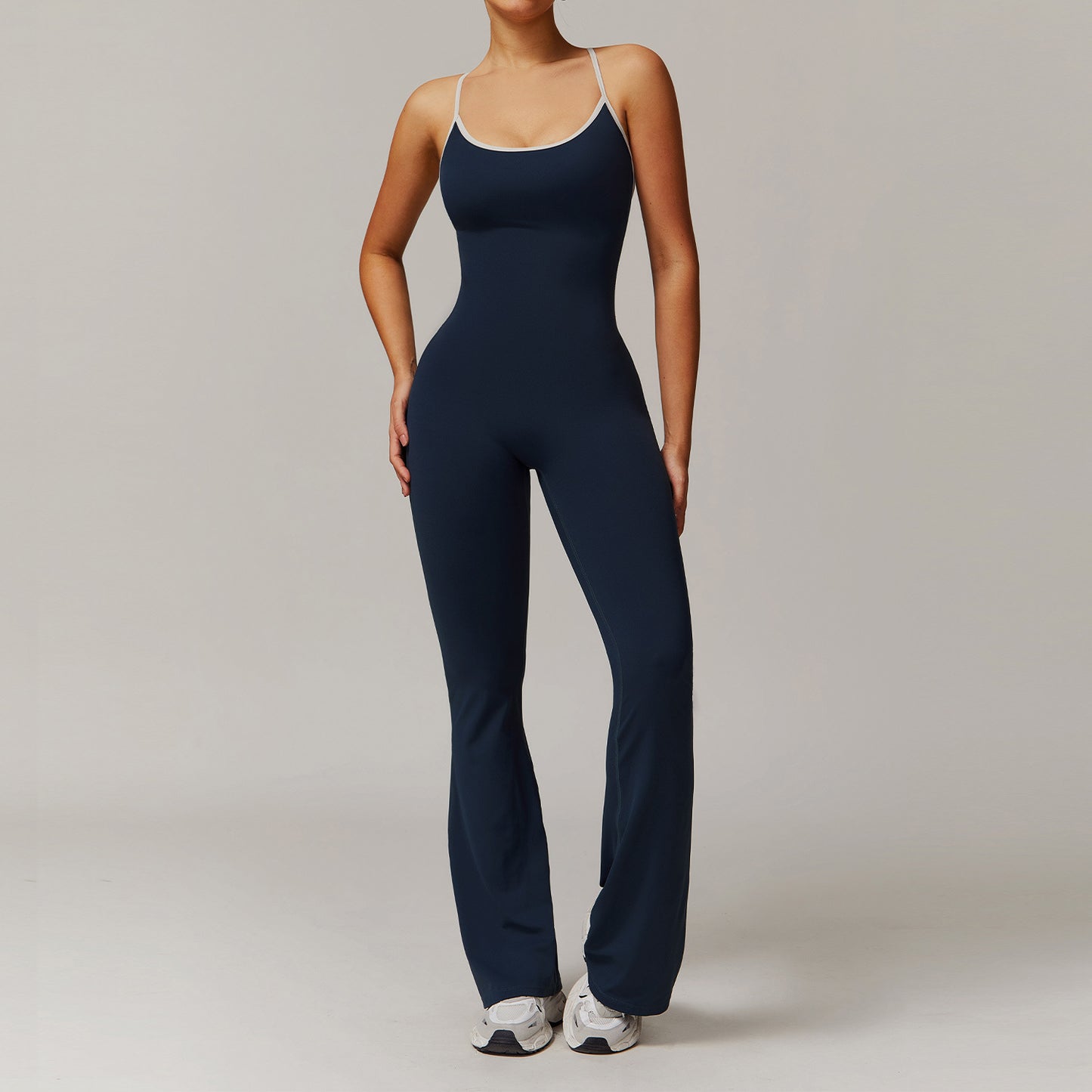 Combinaison pantalon longue à dos nu en beauté solide pour femmes, vêtement de sport de yoga, fitness, course et danse, bodysuit slim.