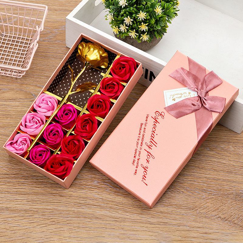 Coffret cadeau de 12 fleurs de savon en forme de rose Coffret cadeau de 12 fleurs de savon en forme de rose