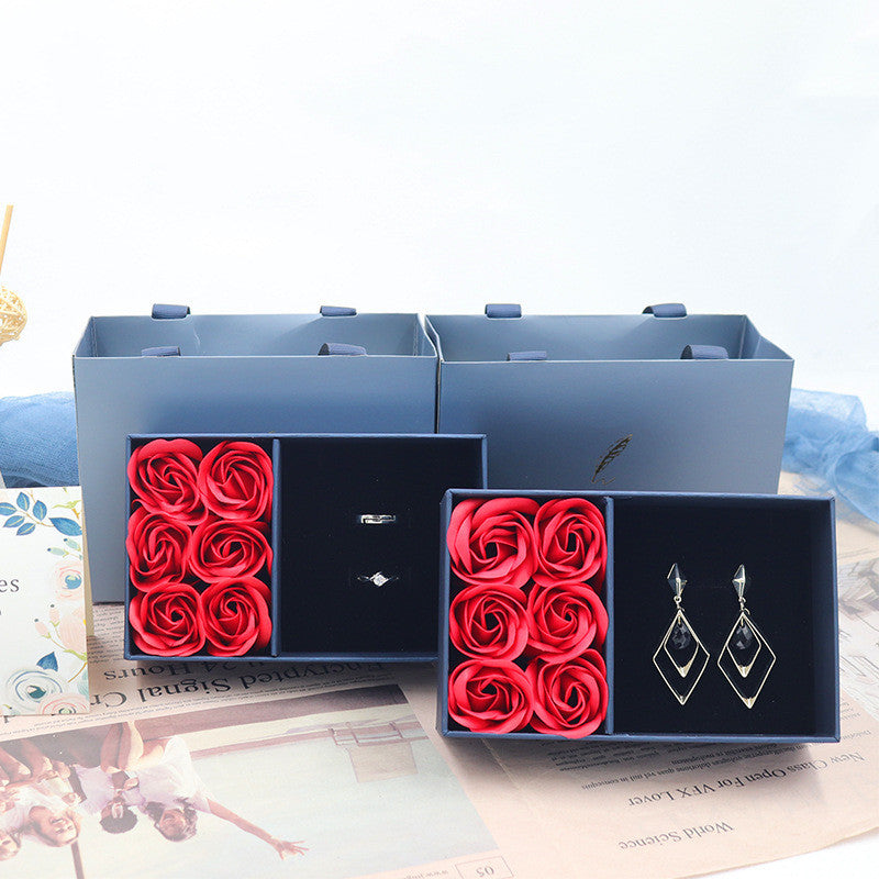 Coffret cadeau créatif à la mode avec fenêtre et 6 roses bleu royal