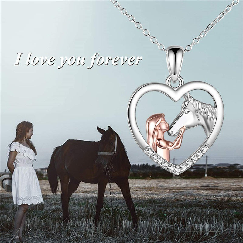 Collier cœur  de couleur fille et cheval collier clavicule élégant européen et américain pendentif cadeau de Saint Valentin