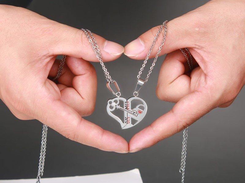 Ensemble de colliers avec pendentif Love pour amoureux, cadeaux de Saint-Valentin, collier à chaîne en acier inoxydable