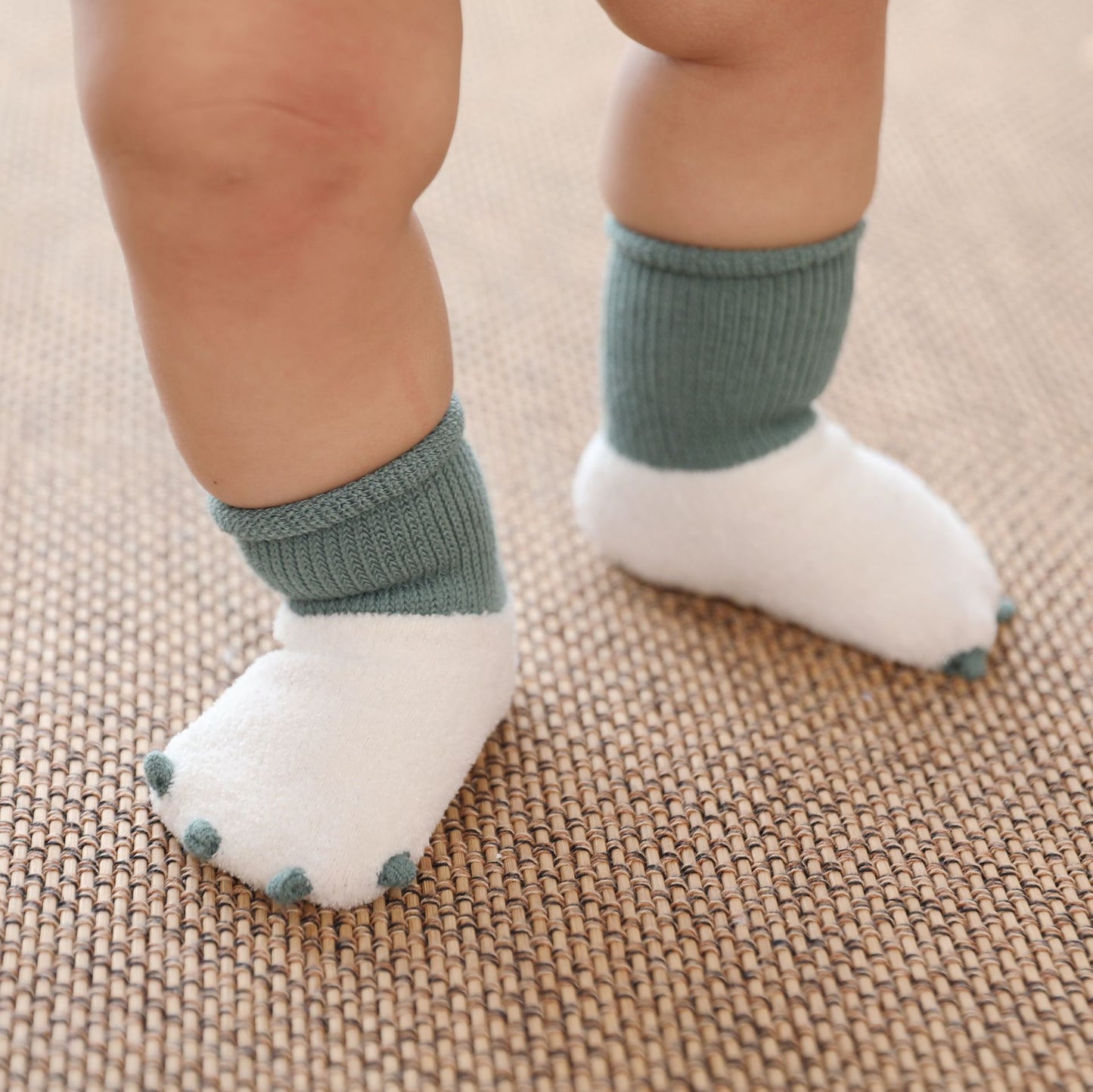 Chaussettes chaudes pour bébé