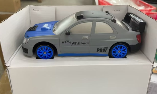 Voiture télécommandée de dérive 2.4G 4WD, modèle GTR AE86, jouet de voiture de course RC pour enfants, cadeaux de Noël.