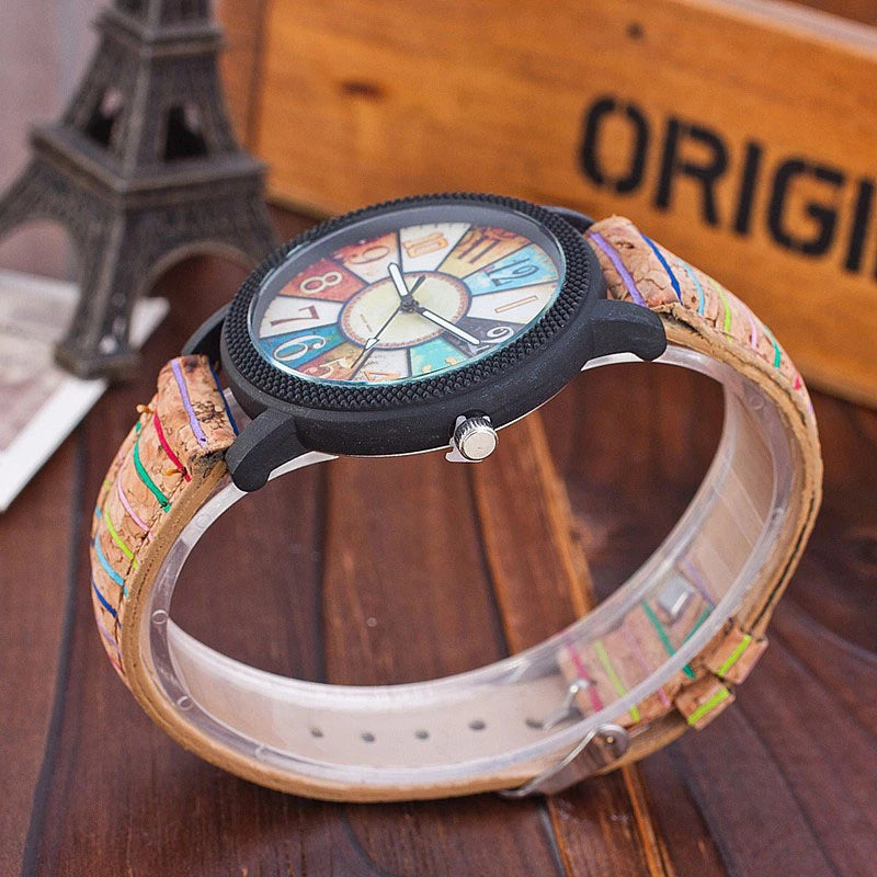 Montre-bracelet à quartz décontractée en cuir vintage pour femme