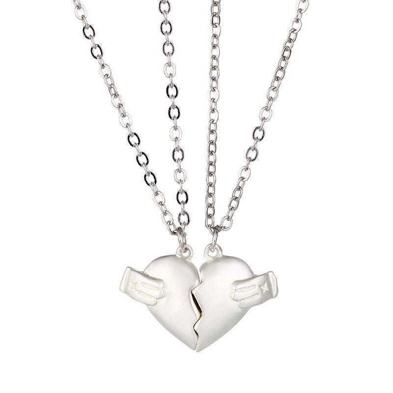 Collier créatif en forme de cœur "Magnet Love" 2 pièces pour hommes et femmes, bijou personnalisé pour la Saint-Valentin.