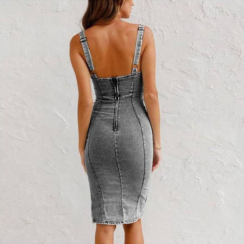 Nouvelle robe en denim à bretelles U décolleté, été, style décontracté, coupe ajustée et slim avec design fendu, vêtements pour femmes.