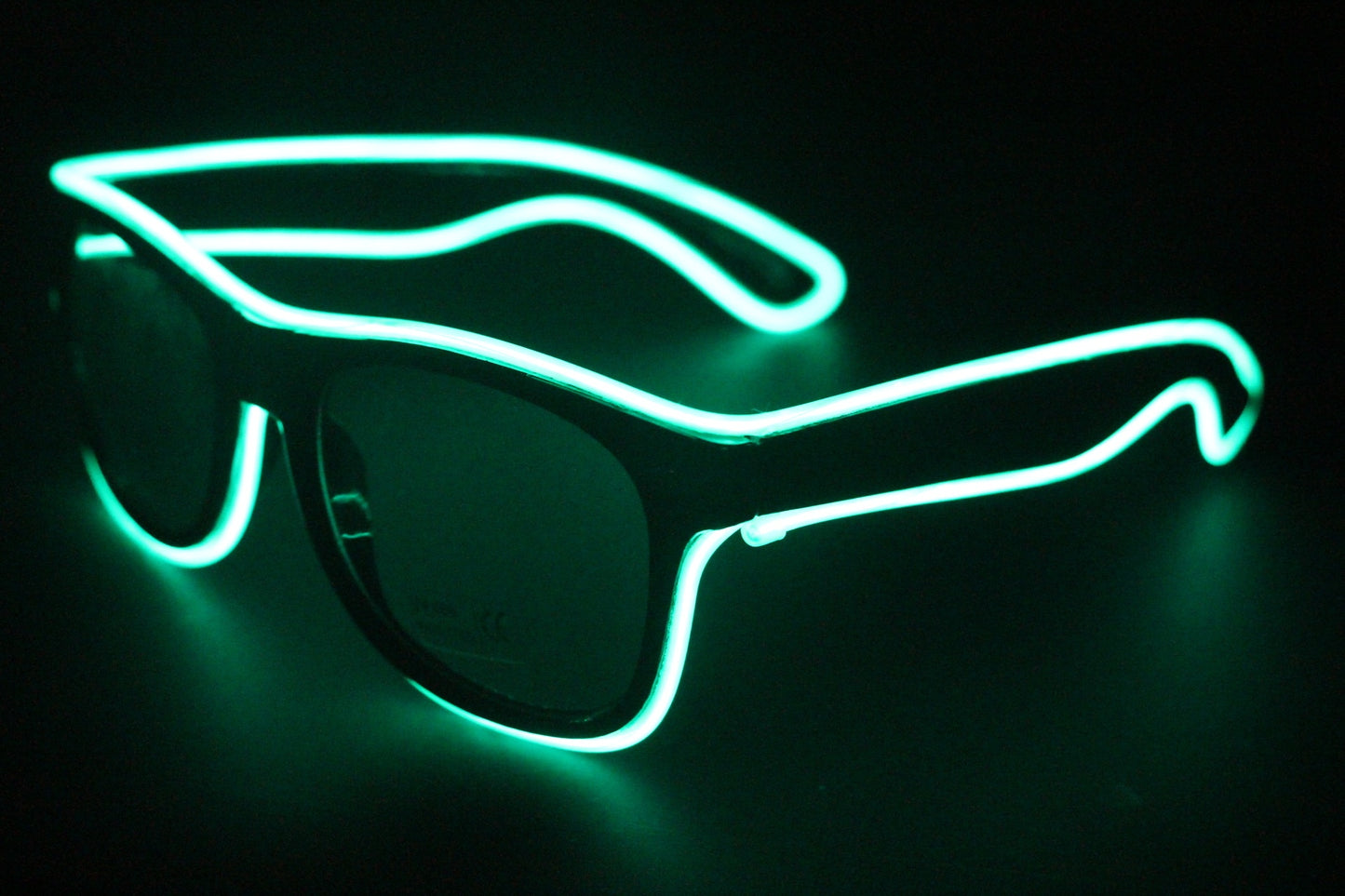 Lunettes LED clignotantes à 7 couleurs avec fil EL, éclairage décoratif de fête, cadeau classique, lumière vive, cadeau de festival